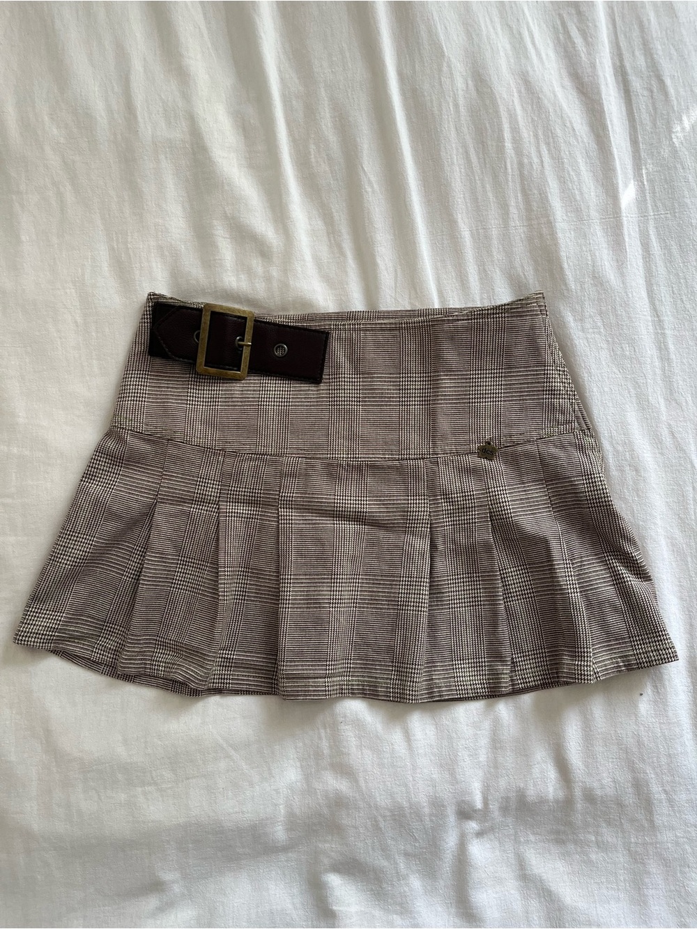 Plaid Pleated Mini Skirt with Accent Belt - Brown Plaid